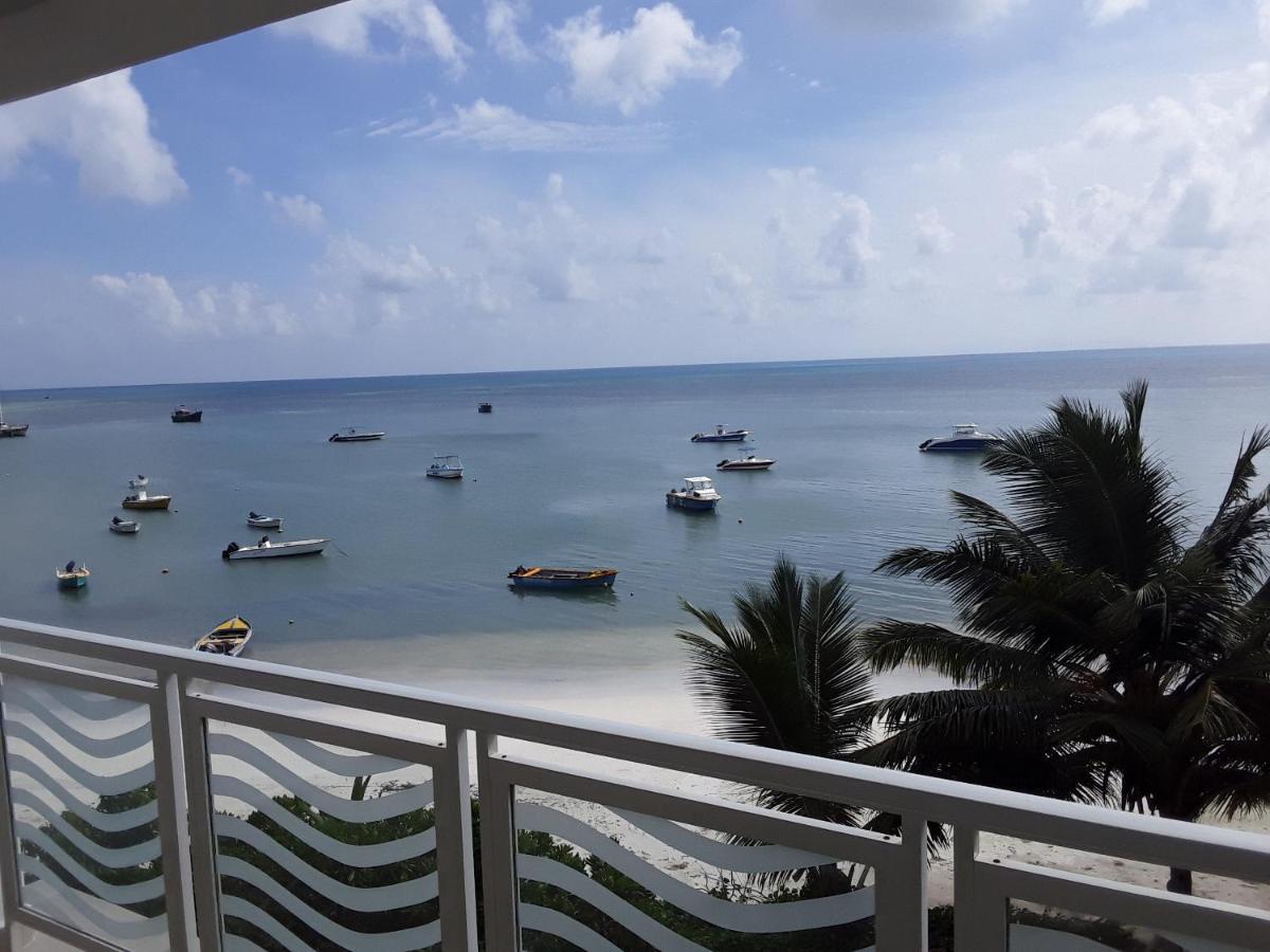 Hotel Diamond Plaza Grand Anse  Exterior foto