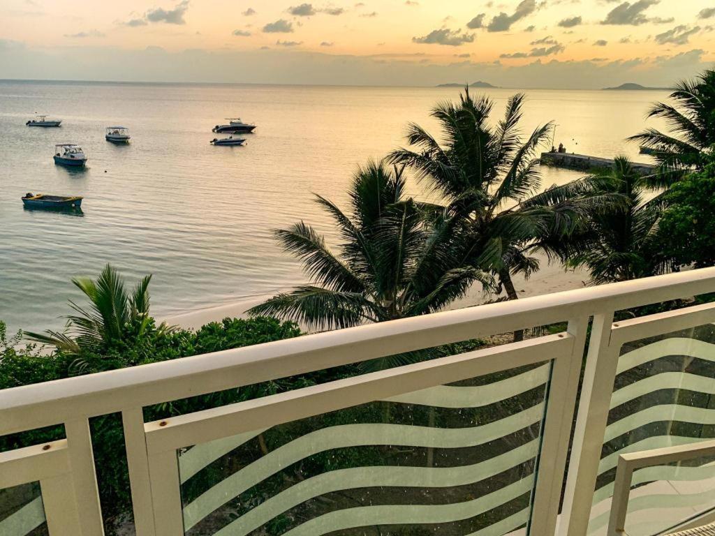 Hotel Diamond Plaza Grand Anse  Exterior foto