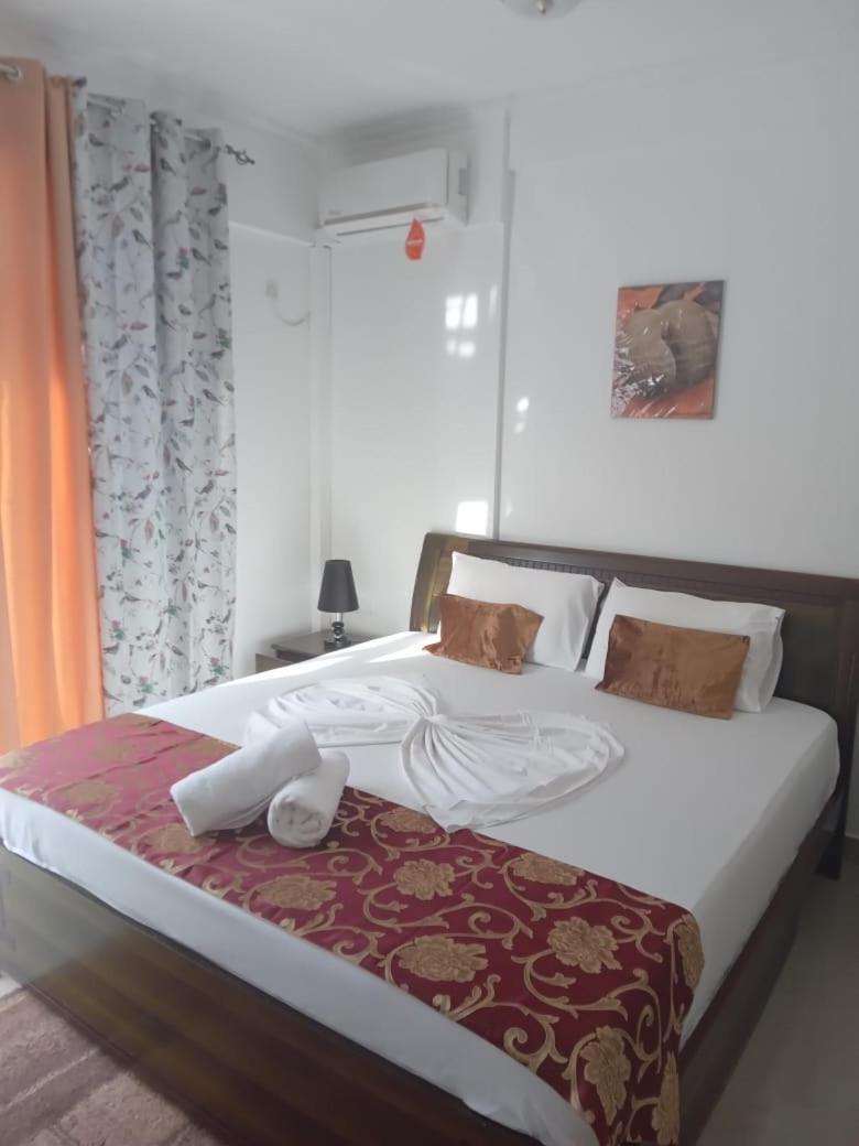 Hotel Diamond Plaza Grand Anse  Zimmer foto