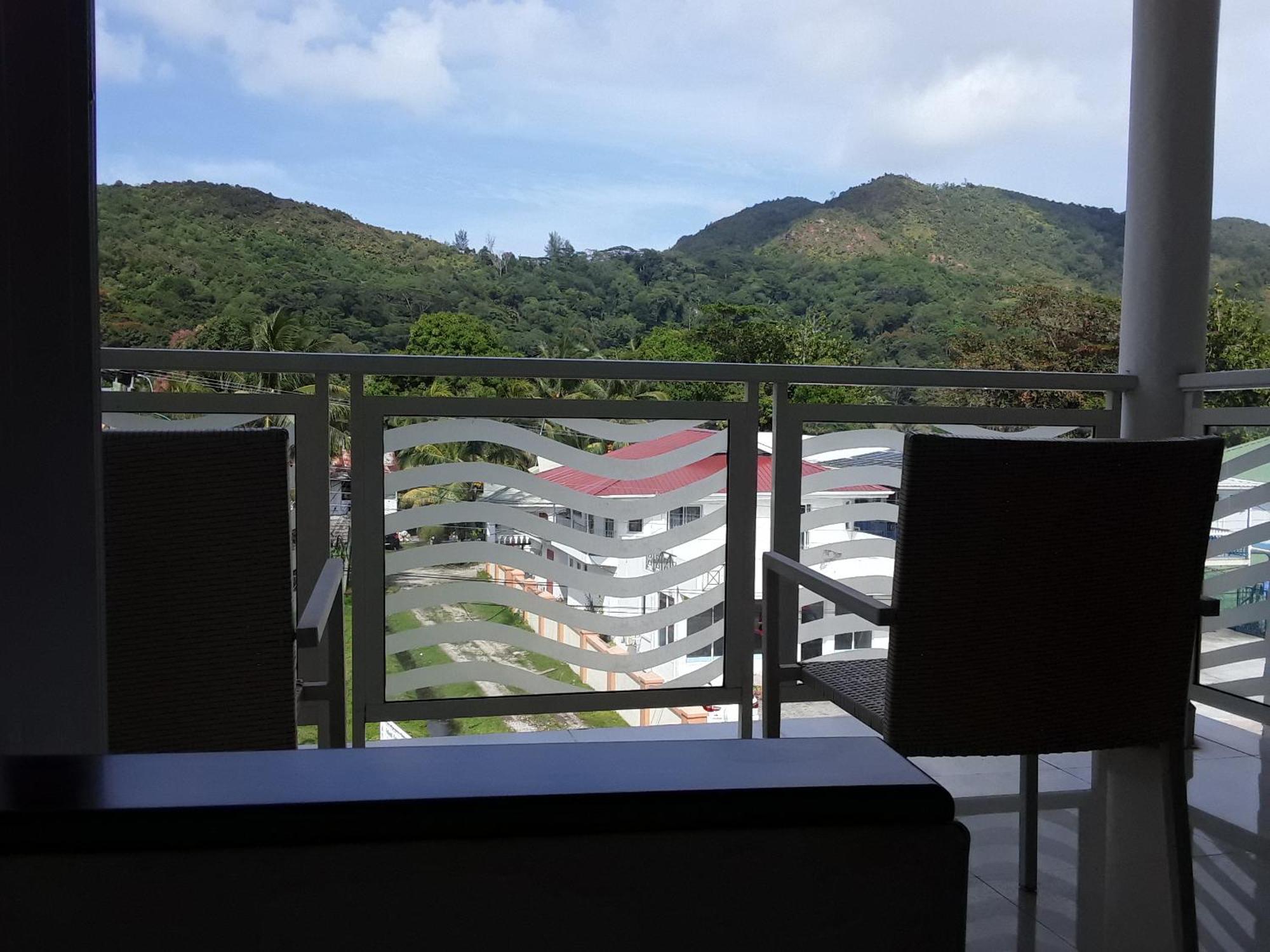 Hotel Diamond Plaza Grand Anse  Zimmer foto