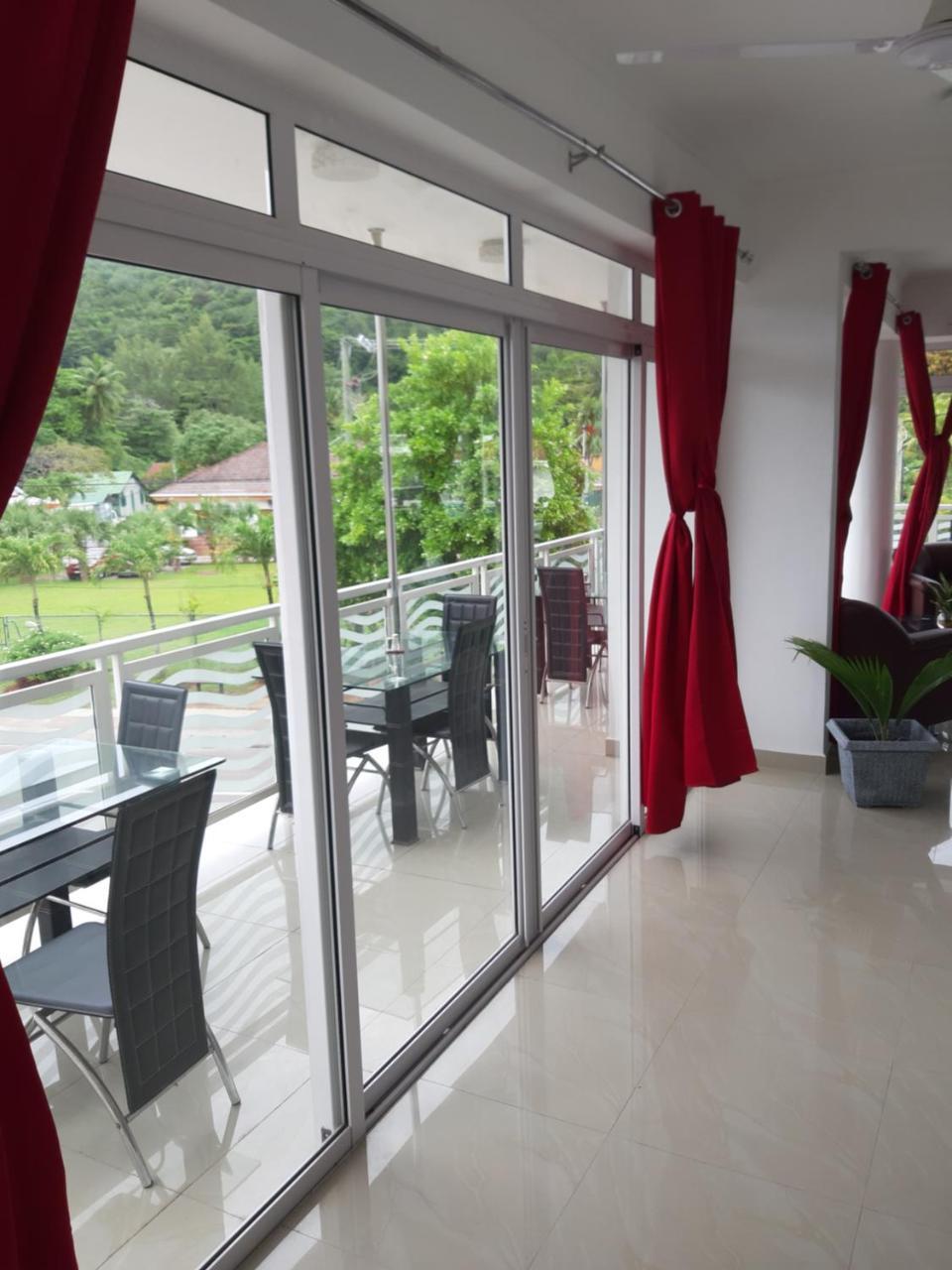 Hotel Diamond Plaza Grand Anse  Exterior foto